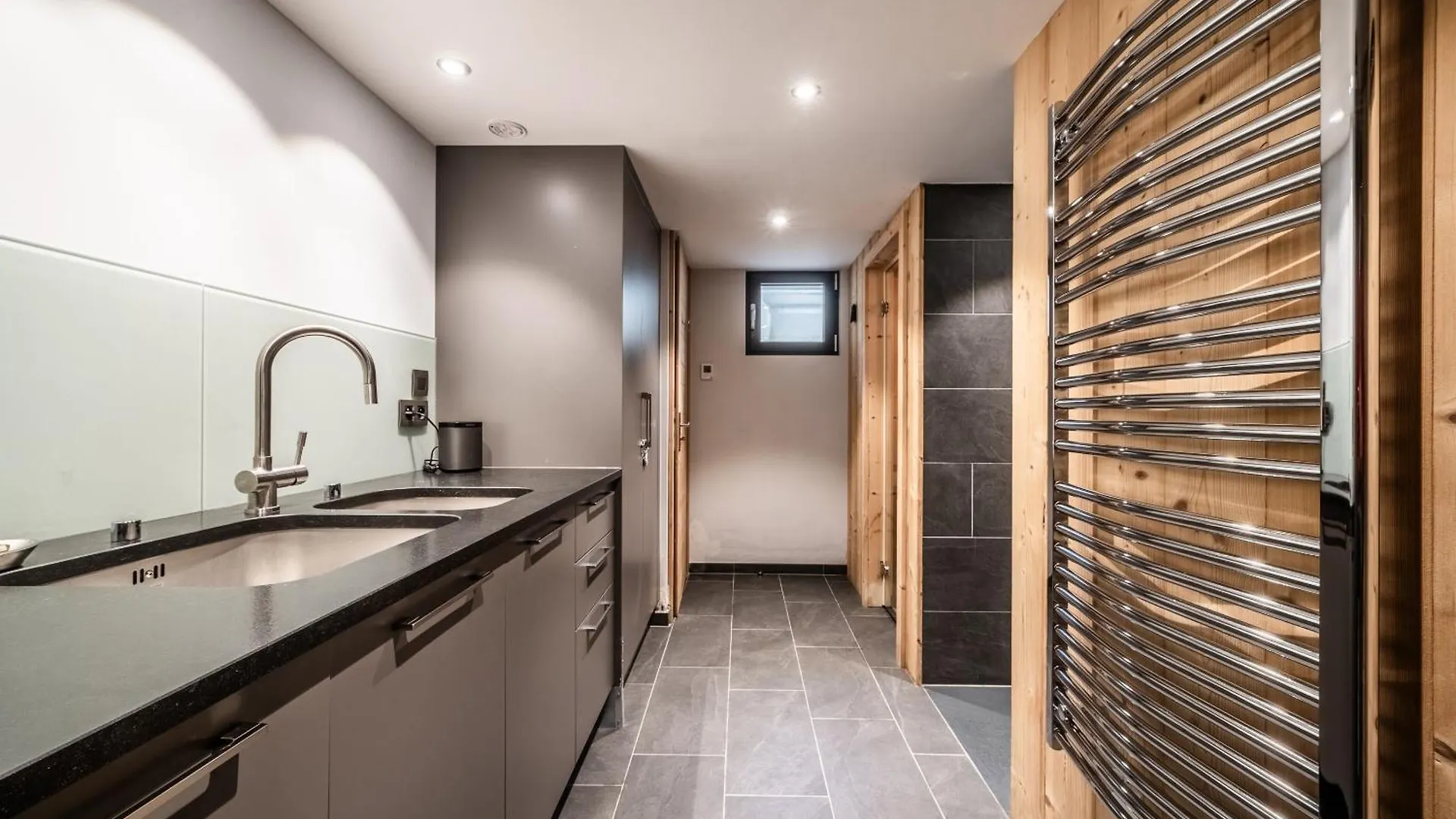Chalet Aman Argentiere Chamonix - By Emerald Stay